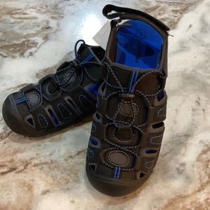 Cat & Jack Furman. Boys 3 NWT